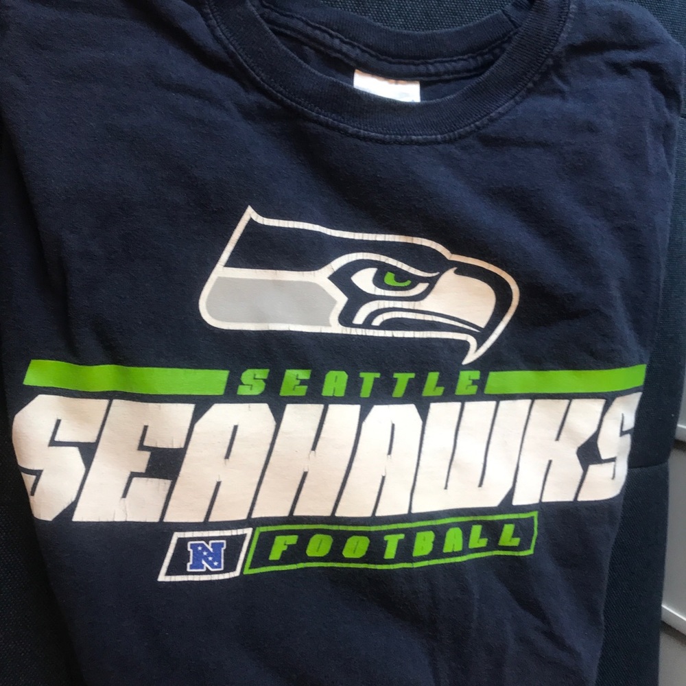 Seattle Seahawks Long Sleeve T-Shirt (size L)